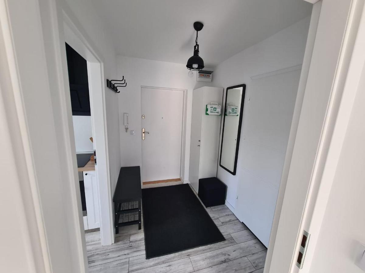 Krolewska Centrum Apartament 4X Warsaw Luaran gambar