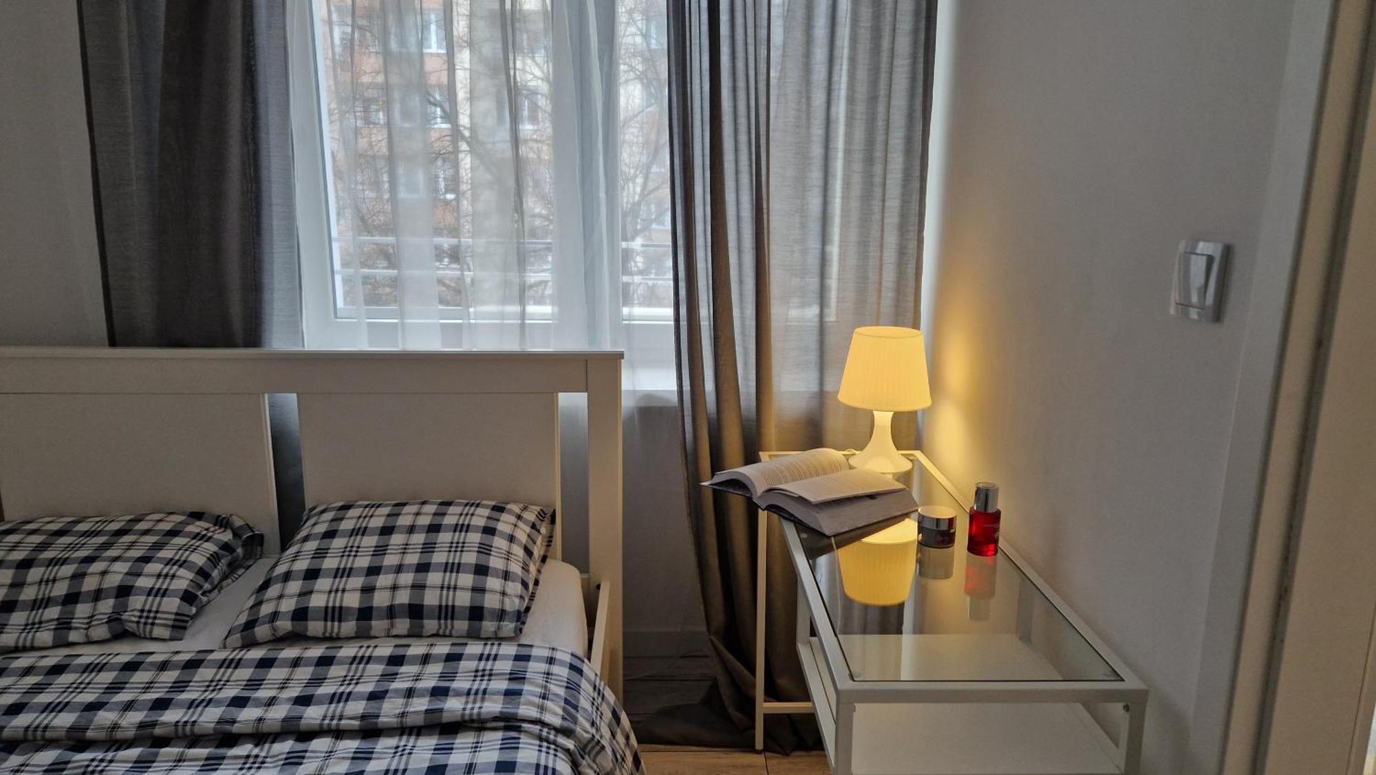 Krolewska Centrum Apartament 4X Warsaw Luaran gambar